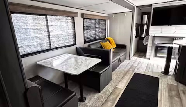Cozy RV in Temple with WiFi, AC