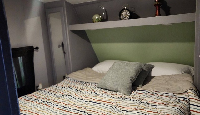 Cozy RV in Tranquil Westlake with WiFi, AC