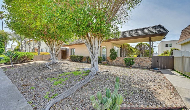 Cozy San Diego Escape w/Yard, Near Beaches!