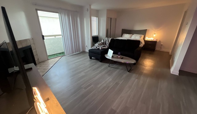 Cozy Sanctuary in LA/Sherman Oaks