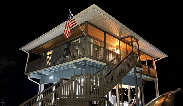 Cozy secluded beach cottage in Keaton Beach