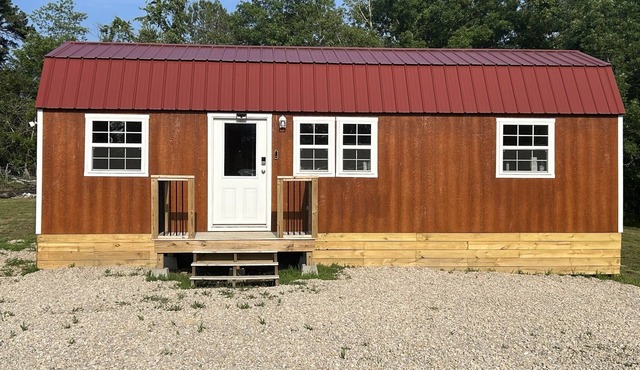 Cozy, secluded cabin in the middle of the Ozark National Scenic Riverways.