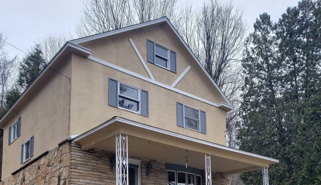 Cozy secluded farmhouse in Wyoming County, PA
