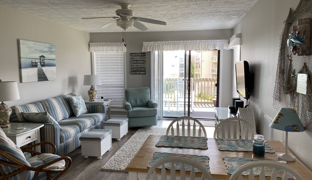 Cozy Second Floor Unit in Oceanfront Condominiums