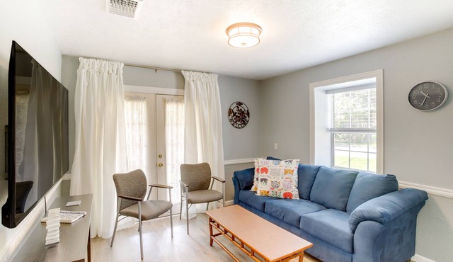 Cozy Shenandoah Home < 2 Mi to The Woodlands Mall!