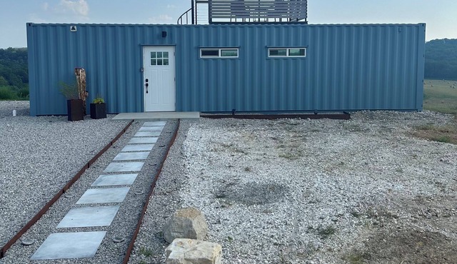 Cozy Shipping Container Home with River View near Eureka Springs