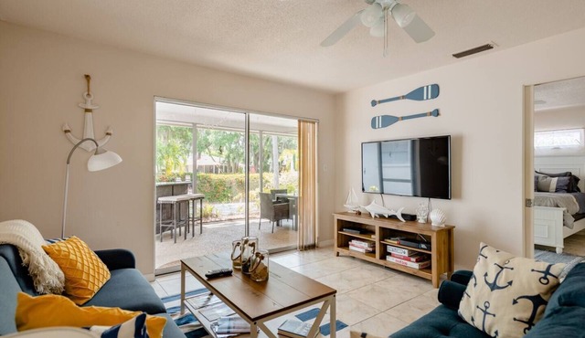 Cozy Siesta Key Beach Villa