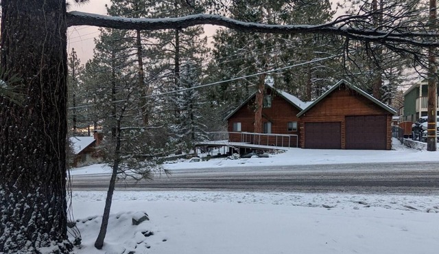 Cozy sky retreat in Wrightwood