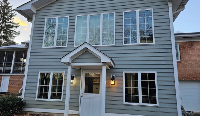 Cozy small studio with fireplace in fantastic Fallston on a quiet street.n