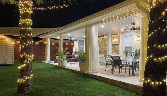 Cozy South Austin 3BR with Spacious Backyard Perfect for Relaxing & Entertaining
