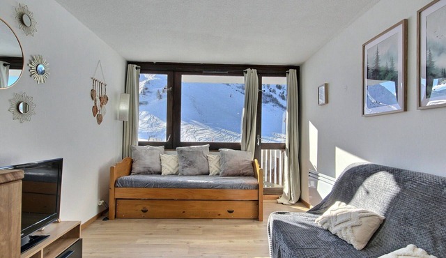 Cozy south-facing studio with balcony, near slopes, Plagne