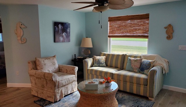 Cozy South Venice Home