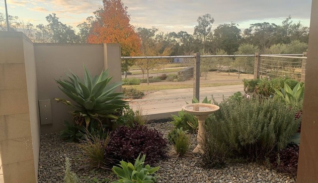 Cozy space ten minutes from the Vineyards