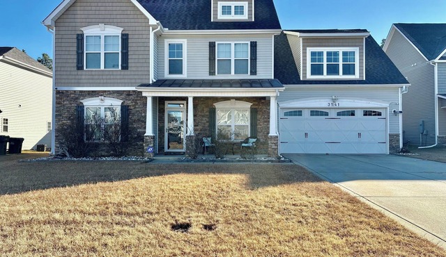 Cozy & Spacious 4BR/3BA Home w/Office & Screened Patio Near Fort Liberty