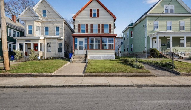 Cozy&Spacious 7Br home in Malden + free Parking