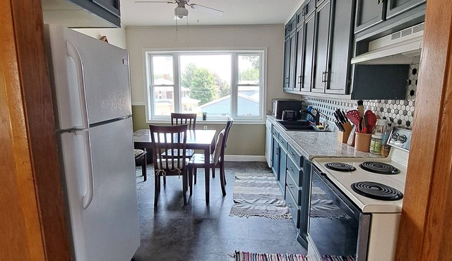 Cozy/Spacious home near Whitewater State Park!