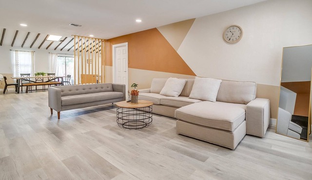 Cozy Spacious Modern House near DFW Airport I 4B2B