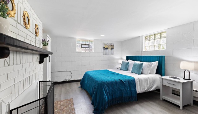 Cozy Speedway Basement. Pet Friendly