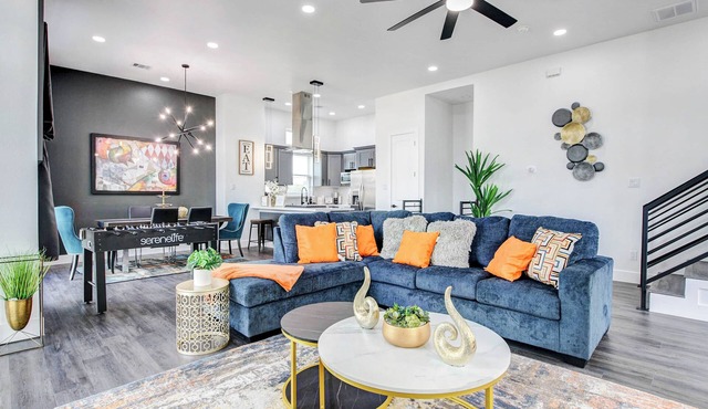 Cozy Spring View - Minutes to Energy Corridor, Galleria, Downtown & NRG Stadium