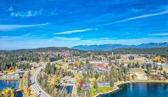 Cozy Stay at Marina Cay!