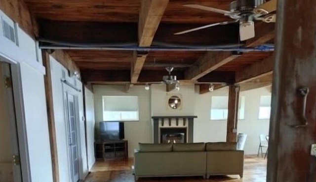 Cozy Stay in Reading PA with Industrial feels. Pet- Friendly!