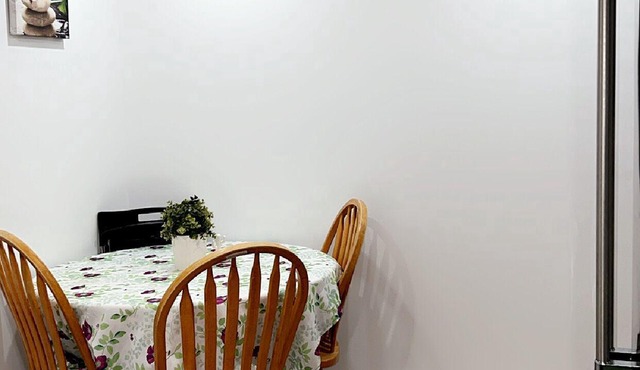 Cozy stay in the heart of Terrebonne