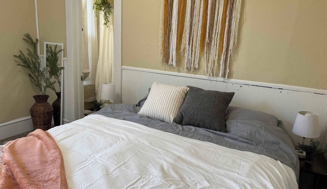 Cozy Stay Near NDSU and Downtown Fargo