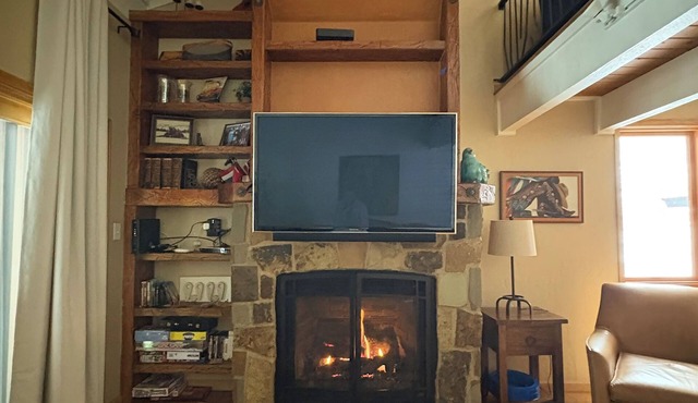 Cozy Steamboat Condo for family memories steps to Free Shuttle & Locker at Base