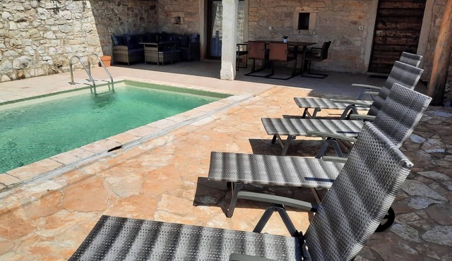 Cozy stone villa in Porec with private pool and covered terrace