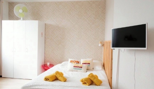 Cozy Studio with Free Parking/WIFI - 5 min walk to Futuroscope & Aquascope