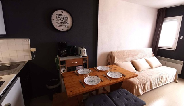 Cozy studio 3rd floor, valley view, ski-in/ski-out