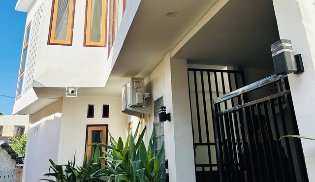 Cozy studio in Mataram - Fast WiFi