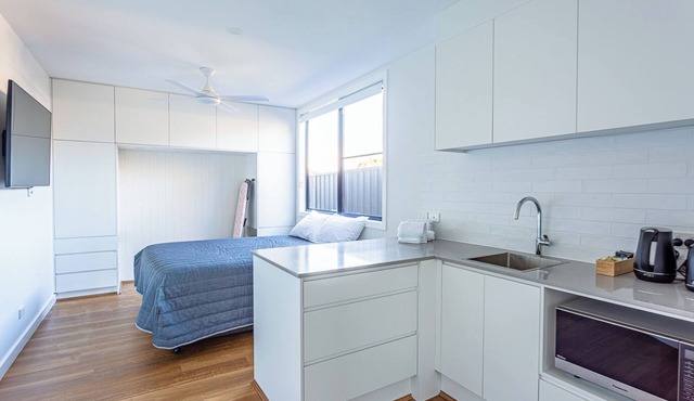 Cozy Studio Apartment