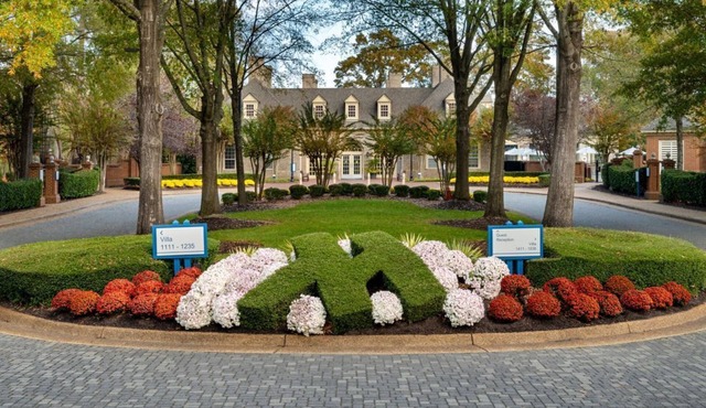 Cozy Studio at Williamsburg Manor Club