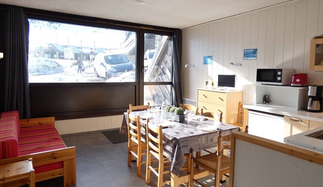 Cozy Studio Cabine for 6 with Balcony, South-Facing, Ski Locker - Piau-Engaly