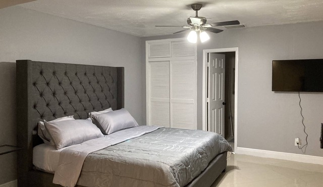 Cozy Studio close to the Hard Rock Casino