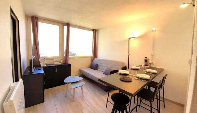 Cozy Studio for 4 in Piau Engaly with Ski Locker, TV & Kitchenette