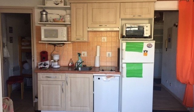 Cozy Studio for 4 in Arette - Ski-In/Ski-Out, Balcony with Slope Views, Free Parking