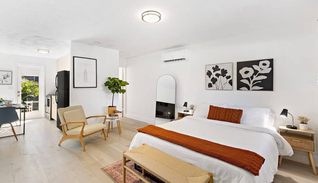 Cozy Studio Getaway – Simple Comfort