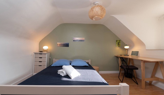 Cozy Studio 'Ideal Near the Sea and Vannes' with Wi-Fi