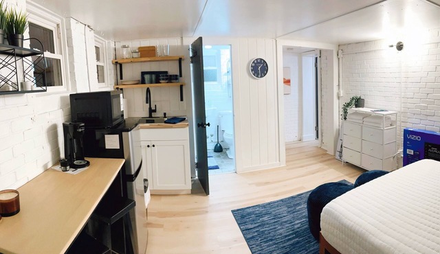 Cozy studio in charming downtown Hogansville