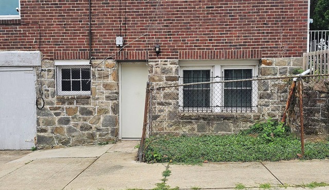 Cozy studio in charming Baltimore with WiFi