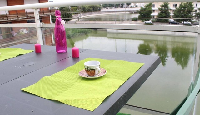 Cozy studio in La Rochelle with parking, near harbor