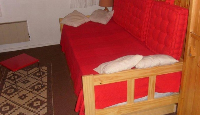 Cozy studio in Le Pleynet, 300m to slopes, pets allowed