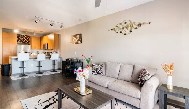 Cozy studio in pleasant Charlotte with Pool, fitness room, WiFi