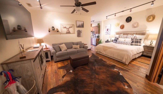 Cozy Studio in the center of downtown Whitefish