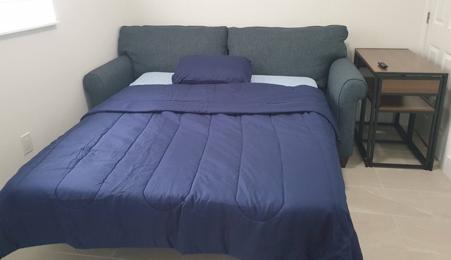 Cozy Studio in Fort Lauderdale - 10 min from Las Olas and 15 min from Airport