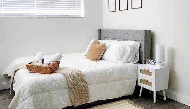 Cozy Studio Near Coral Gables