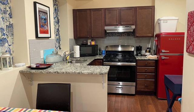 Cozy studio on a pedestrian street in historic West Germantown in Philadelphia