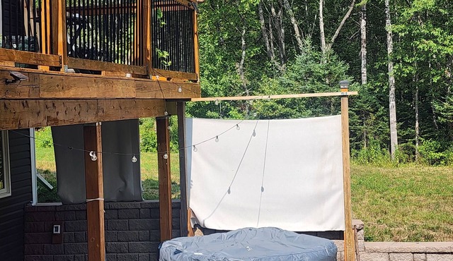 Cozy Studio with hot tub